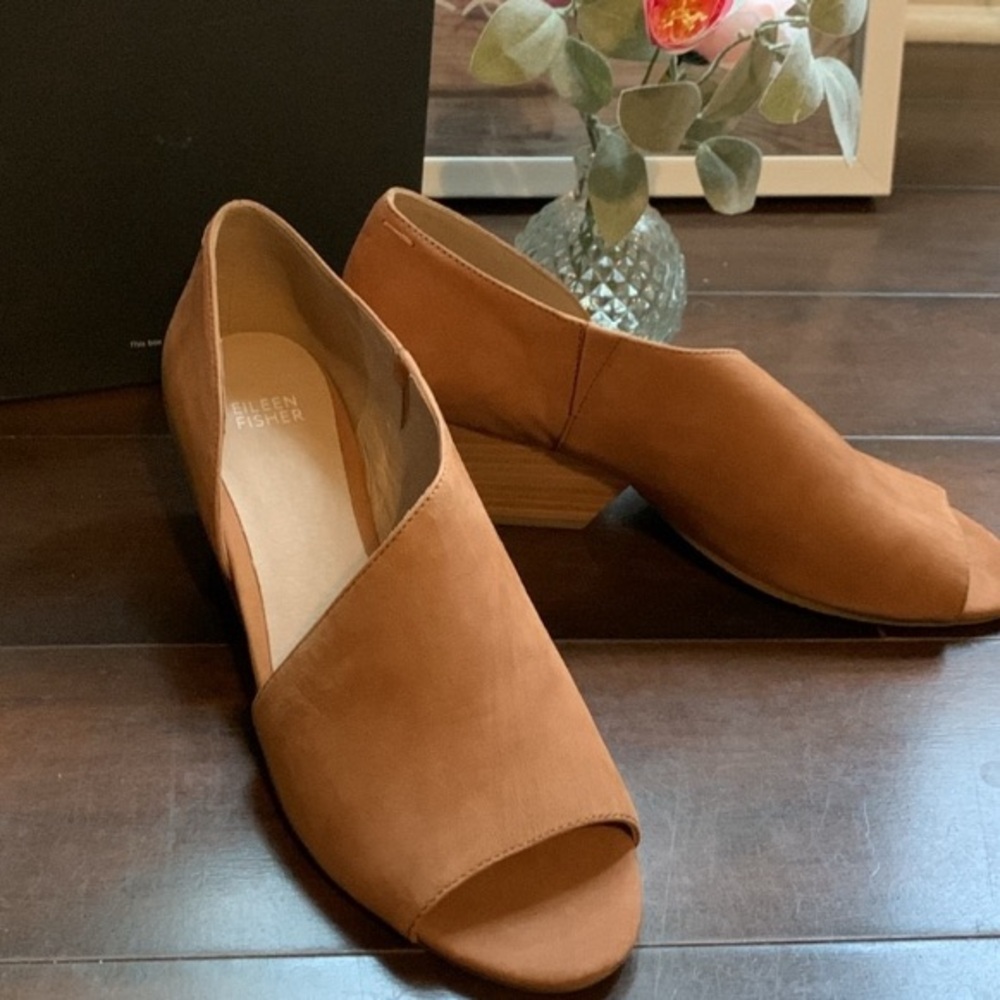 EILEEN FISHER COGNAC TUMBLED NUBUCK